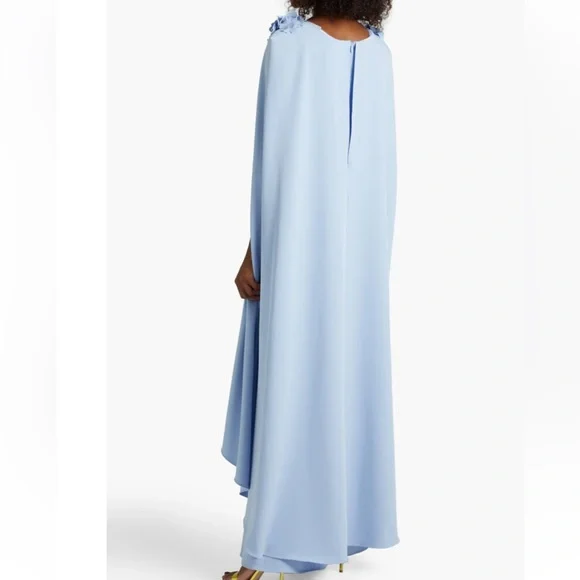 [Brand New with tags] MARCHESA NOTTE
Cape-effect gown - Picture 3 of 3